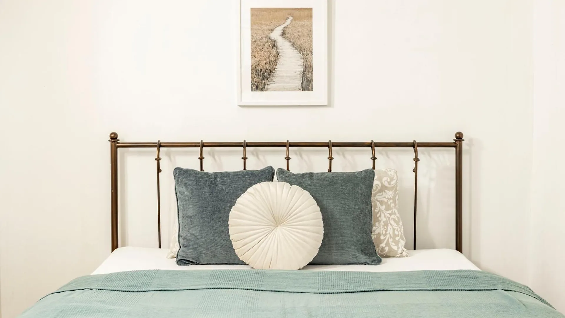 Apartment Central & Cozy Dream Home By Prestige Homes Budapest