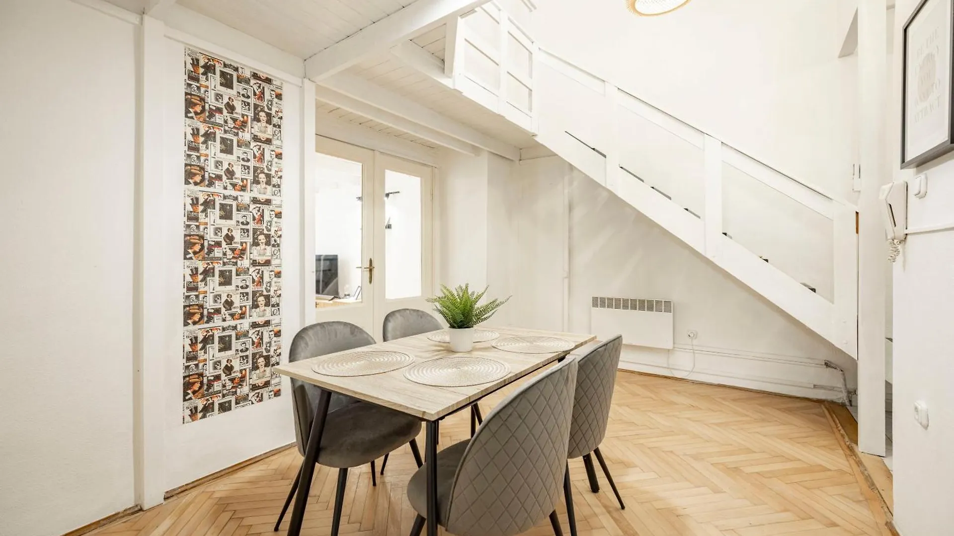Central & Cozy Dream Home By Prestige Homes Budapest Apartment